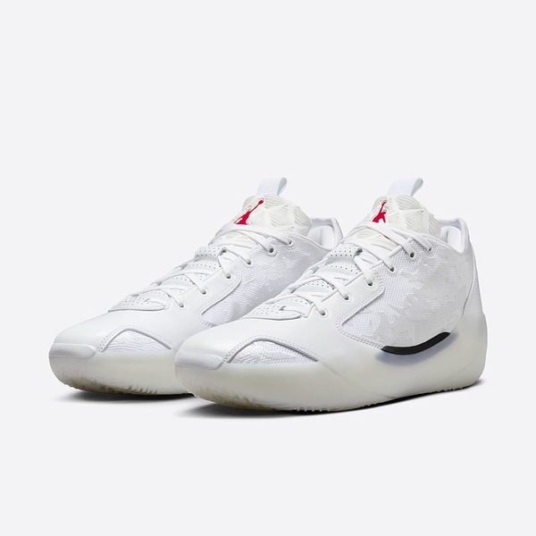 【新品未使用品】AIR JORDAN TYPE 39 ホワイト $_57.JPG?set_id=8800005007